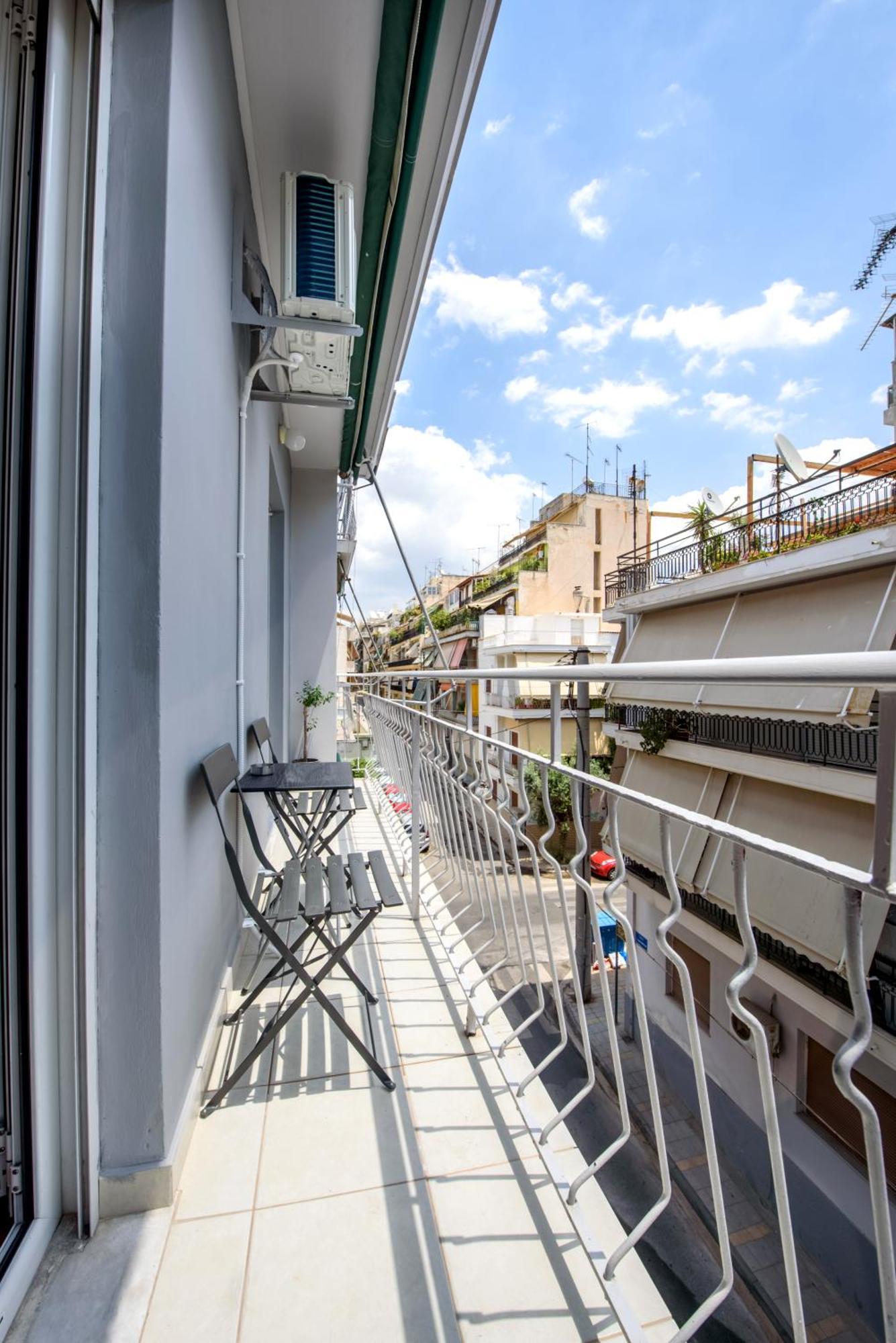 Spacious And Modern One Bedroom Apartment Αθήνα Εξωτερικό φωτογραφία