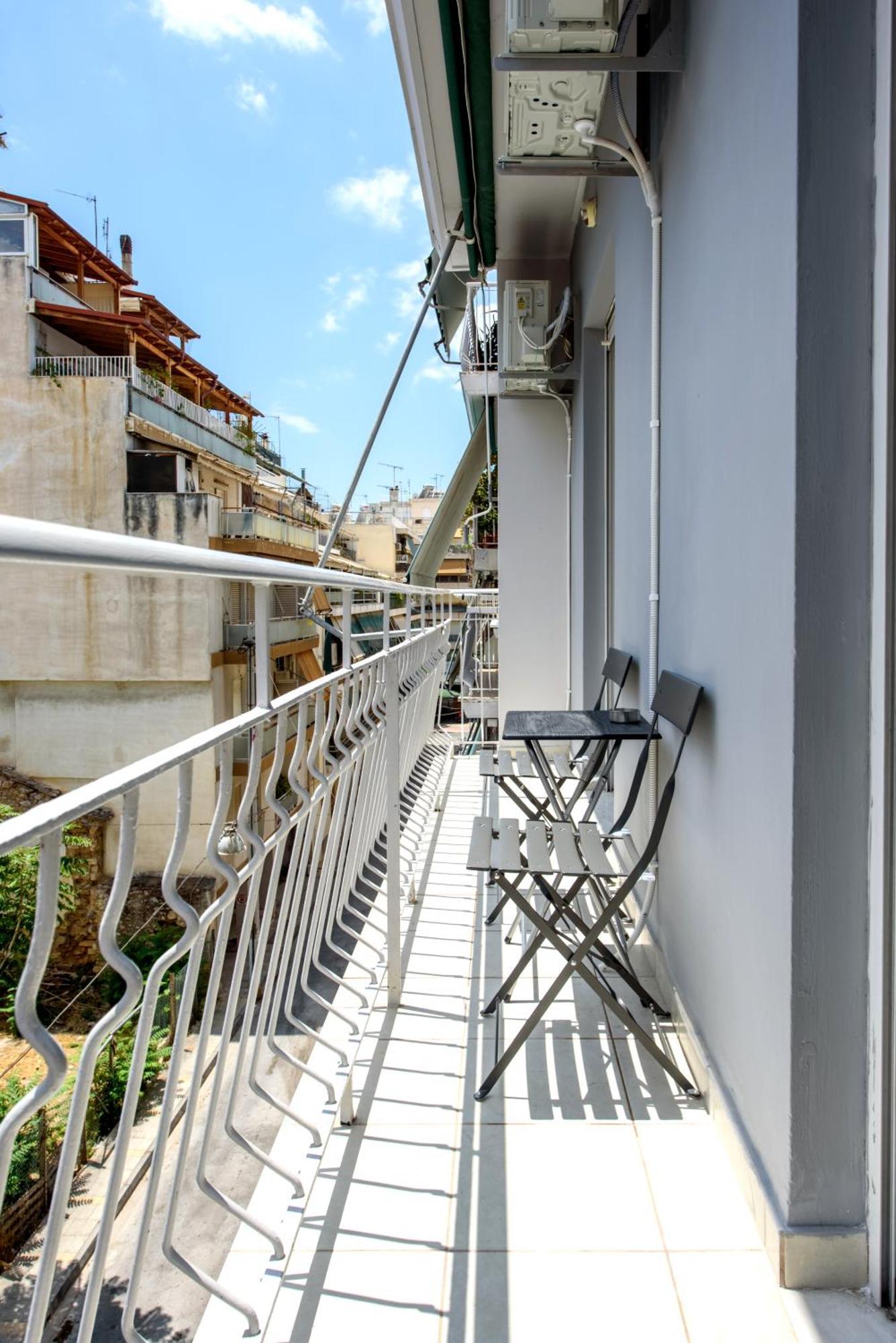 Spacious And Modern One Bedroom Apartment Αθήνα Εξωτερικό φωτογραφία
